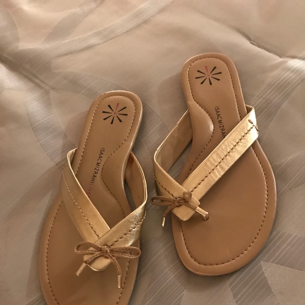 Price Reduced Isaac Mizrahi size 8 gold sandals